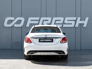 Седан Mercedes-benz C-класс 2017 года, 2470000 рублей, Краснодар