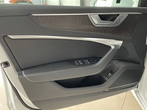 Универсал Audi A6 2019 года, 4347000 рублей, Солонцы