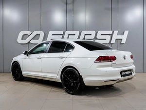 Седан Volkswagen Passat 2018 года, 1699000 рублей, Воронеж