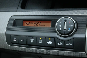 Минивэн Honda Freed 2011 года, 998000 рублей, Солонцы