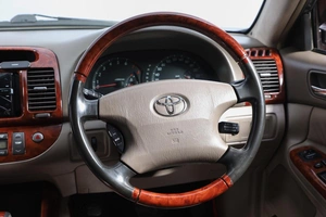 Седан Toyota Camry 2003 года, 789000 рублей, Новосибирск