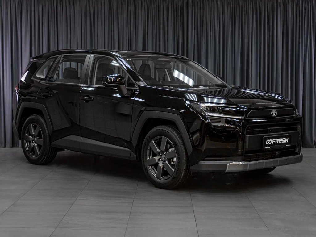 Внедорожник Toyota RAV4 2026 года, 4299000 рублей, Тюмень