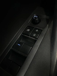 Седан Toyota Corolla 2019 года, 1587000 рублей, Солонцы