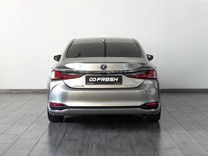 Седан Lexus ES 2019 года, 3399000 рублей, Саратов