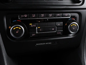 Хетчбэк Volkswagen Golf 2011 года, 960000 рублей, Минеральные Воды