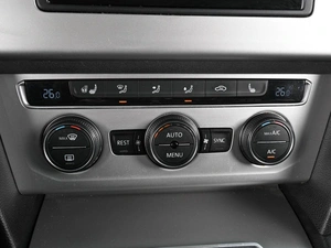 Седан Volkswagen Passat 2016 года, 1799000 рублей, Аксай