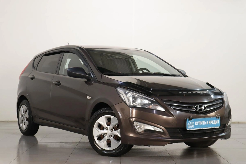 Хетчбэк Hyundai Solaris 2015 года, 859000 рублей, Челябинск
