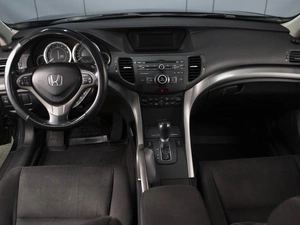 Седан Honda Accord 2008 года, 1272000 рублей, Омск
