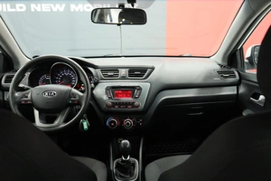 Седан Kia Rio 2012 года, 1010000 рублей, Курск
