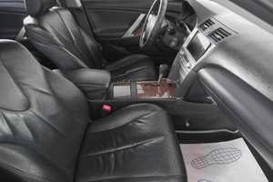 Седан Toyota Camry 2011 года, 1099000 рублей, Кемерово