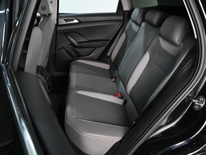 Внедорожник Volkswagen Taos 2021 года, 2670000 рублей, Аксай