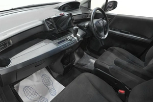 Минивэн Honda Freed 2014 года, 1159000 рублей, Новокузнецк