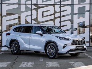 Внедорожник Toyota Highlander 2025 года, 5750000 рублей, Краснодар