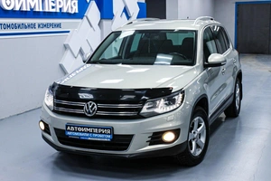 Внедорожник Volkswagen Tiguan 2013 года, 1398000 рублей, Солонцы