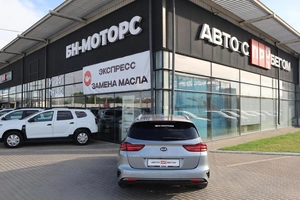 Хэтчбек Kia Ceed 2020 года, 1920000 рублей, Мирное