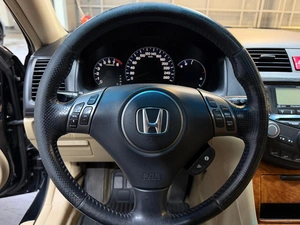 Седан Honda Accord 2006 года, 1097000 рублей, Красноярск