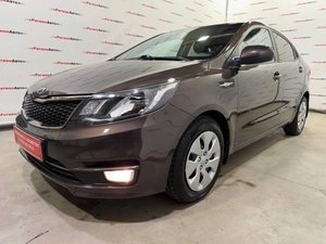 Седан Kia Rio 2016 года, 935000 рублей, Красноярск
