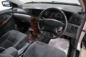 Хетчбэк Toyota Corolla 2002 года, 549000 рублей, Новокузнецк