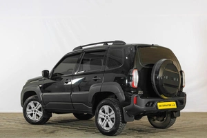 Внедорожник ВАЗ (LADA) Niva Travel 2023 года, 1179000 рублей, Тюмень