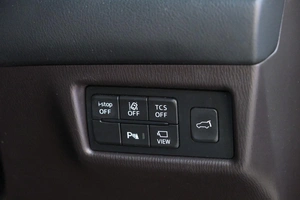 Внедорожник Mazda CX-8 2019 года, 3319000 рублей, Омск