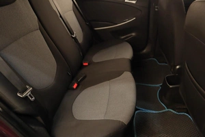 Седан Hyundai Solaris 2012 года, 829000 рублей, Челябинск