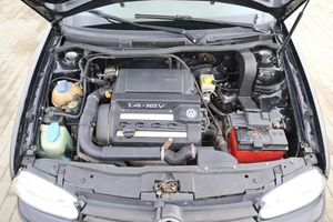 Хэтчбек Volkswagen Golf 2000 года, 349000 рублей, Обнинск
