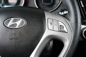 Внедорожник Hyundai ix35 2011 года, 1099000 рублей, Тюмень
