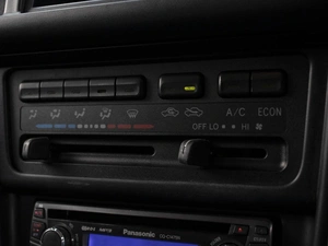 Седан Toyota Corolla 1996 года, 267777 рублей, Омск