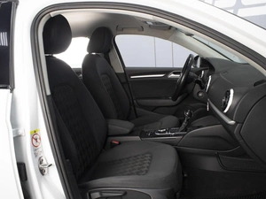 Седан Audi A3 2013 года, 1640000 рублей, Омск