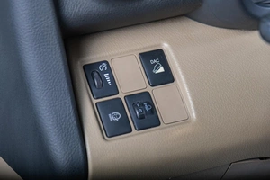 Внедорожник Toyota RAV4 2011 года, 1799000 рублей, Томск