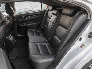 Седан Lexus ES 2013 года, 1989000 рублей, Саратов