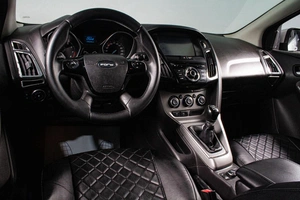 Седан Ford Focus 2011 года, 779000 рублей, Сургут