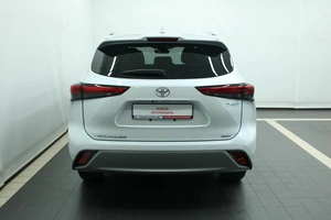 Внедорожник Toyota Highlander 2025 года, 5900000 рублей, Красноярск