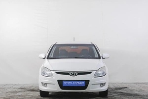 Хетчбэк Hyundai i30 2009 года, 749000 рублей, Кемерово