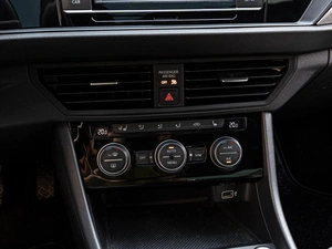 Седан Volkswagen Jetta 2019 года, 1970000 рублей, Краснодар