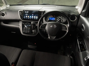Хетчбэк Nissan Dayz Roox 2018 года, 969000 рублей, Тюмень