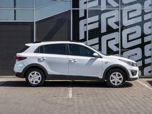 Хетчбэк Kia Rio X-Line 2019 года, 1265000 рублей, Краснодар