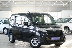 Минивэн Toyota Roomy 2018 года, 1089000 рублей, Омск