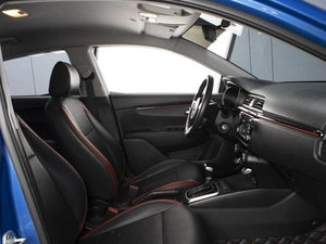 Седан Kia Rio 2019 года, 1470000 рублей, Омск