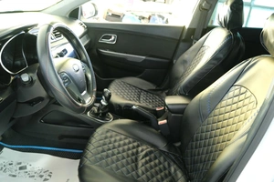Седан Kia Rio 2016 года, 899000 рублей, Омск