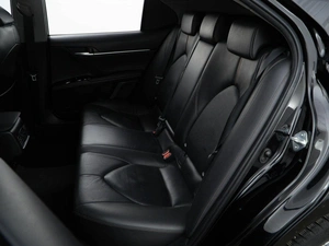 Седан Toyota Camry 2020 года, 2874444 рублей, Москва