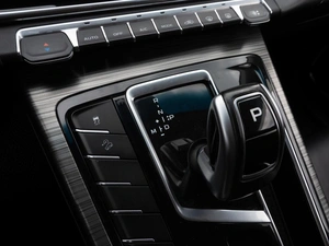 Внедорожник Geely Atlas Pro 2024 года, 1699000 рублей, Саратов