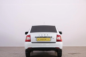 Седан ВАЗ (LADA) Priora 2010 года, 399000 рублей, Омск