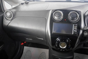 Хетчбэк Nissan Note 2014 года, 889000 рублей, Кемерово