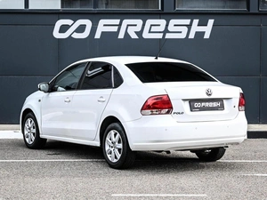 Седан Volkswagen Polo 2012 года, 799000 рублей, Кирилловка