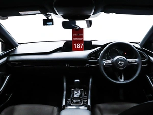 Хетчбэк Mazda 3 2020 года, 1729000 рублей, Красноярск