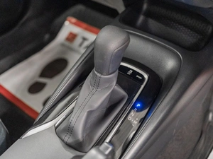 Универсал Toyota Corolla 2019 года, 1805000 рублей, Красноярск