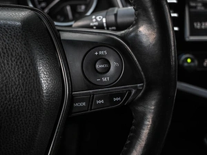 Седан Toyota Camry 2018 года, 2269000 рублей, Кирилловка