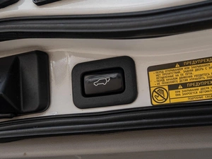 Внедорожник Toyota Land Cruiser 2013 года, 3620000 рублей, Краснодар