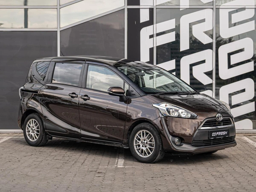 Минивэн Toyota Sienta 2018 года, 1330000 рублей, Краснодар